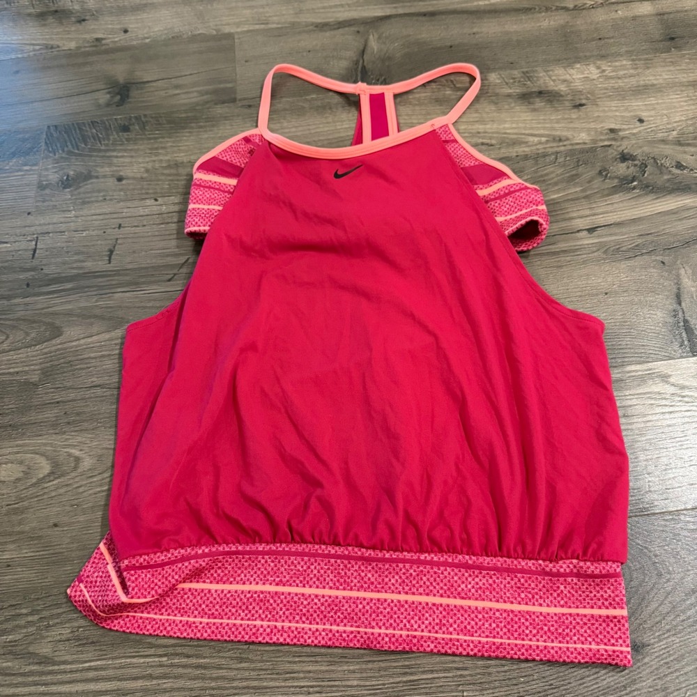 Nike Womens Racerback Tank Top Built-In Bra Pink Coral Large Activewear Yoga